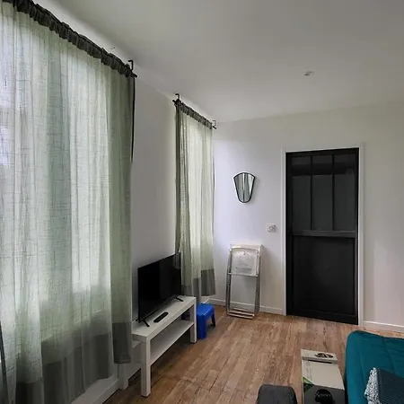 Apartmán Cosy Proche Gare Et Centre *